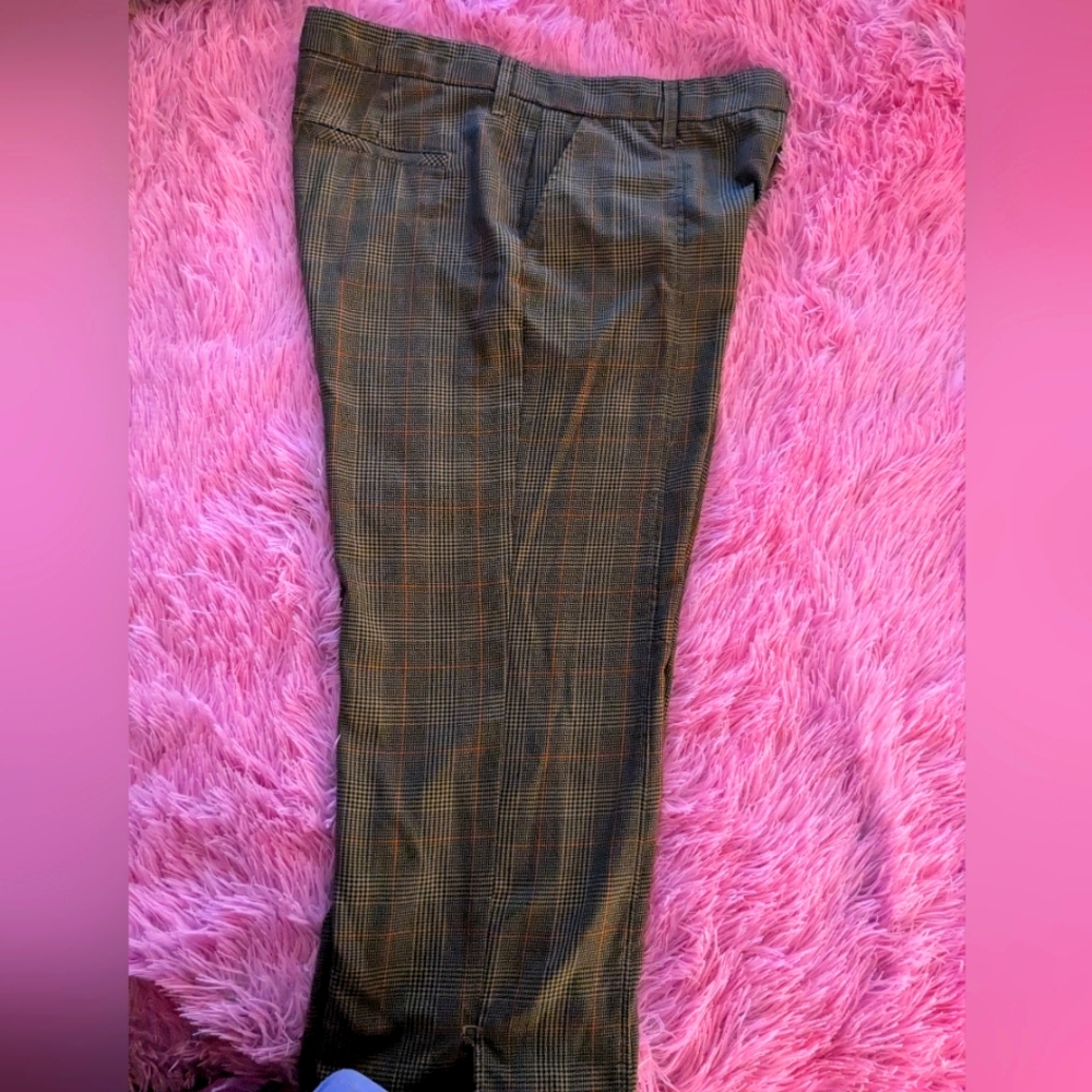 Capri slacks, Arizona, tan plaid large